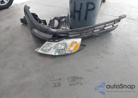 2003 Toyota Avalon Xls z USA, uszkodzony, nr VIN 4T1BF28B93U335758